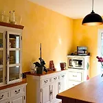 La Petite Maison De Valerie Avec Piscine Proche Revel, Saint Ferreol, Puylaurens Et Castres Nocleg ze śniadaniem Lempaut