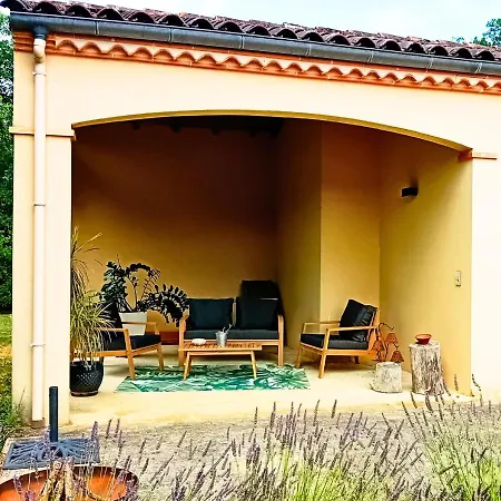 La Petite Maison De Valerie Avec Piscine Proche Revel, Saint Ferreol, Puylaurens Et Castres Bed & Breakfast *